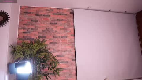 Lucy online show from March 7, 2025, 9:29 am