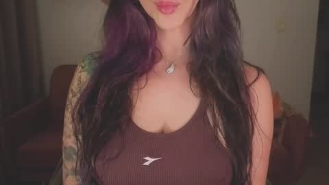 Lana Banana online show from December 19, 2025, 5:25 am