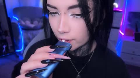 Asya  online show from September 20, 2025, 9:21 am