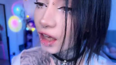 Asya  online show from March 27, 2026, 9:10 am