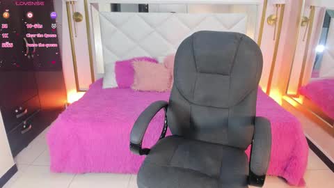 Kristi online show from November 15, 2025, 7:32 pm