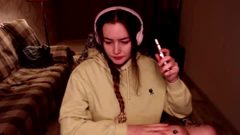 elisabeth online show from December 8, 2024, 12:19 pm