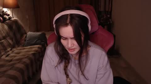 elisabeth online show from December 18, 2024, 3:00 pm