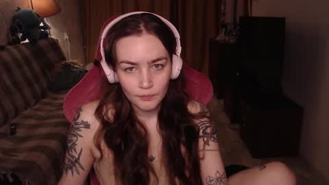 elisabeth online show from January 13, 2025, 5:33 pm