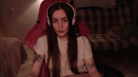 elisabeth online show from February 6, 2025, 6:24 pm