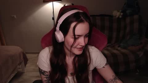 elisabeth online show from February 13, 2025, 6:05 pm