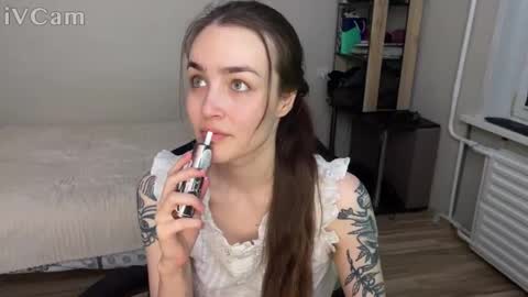 elisabeth online show from September 12, 2025, 3:12 pm