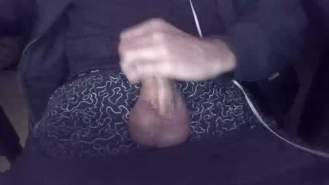 Snapshot of i_love_sluts247 chatting on December 1, 2025, 2:49 am i_love_sluts247 online show from December 1, 2025, 2:49 am