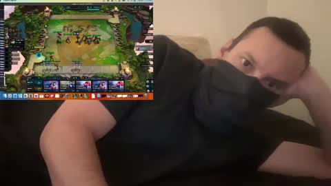 Snapshot of i_o_ro chatting on December 2, 2024, 7:47 am i o ro online show from December 2, 2024, 7:47 am