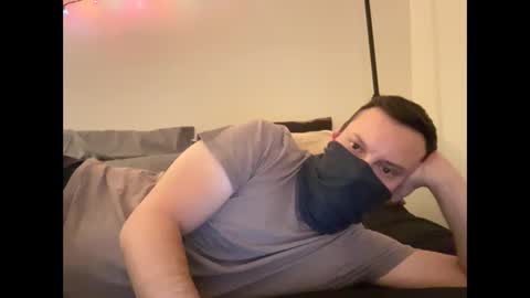 Snapshot of i_o_ro chatting on December 10, 2024, 4:56 am i o ro online show from December 10, 2024, 4:56 am