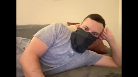 Snapshot of i_o_ro chatting on January 9, 2025, 3:36 am i o ro online show from January 9, 2025, 3:36 am