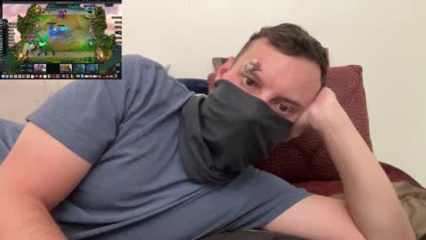 Snapshot of i_o_ro chatting on November 2, 2025, 3:31 am i o ro online show from November 2, 2025, 3:31 am