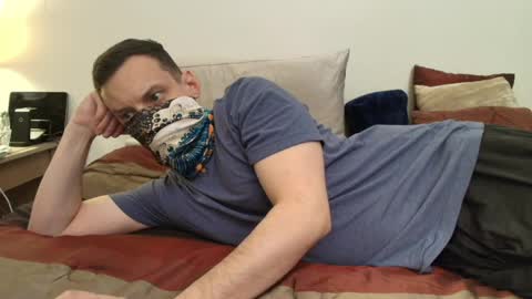 Snapshot of i_o_ro chatting on March 14, 2026, 2:39 am i o ro online show from March 14, 2026, 2:39 am