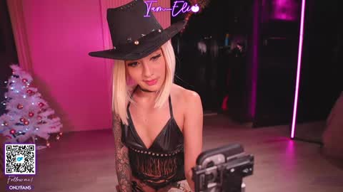       online show from December 7, 2024, 10:06 pm