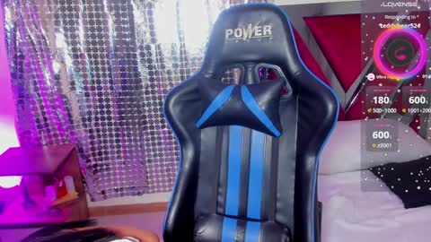 Isa online show from January 27, 2025, 3:47 am