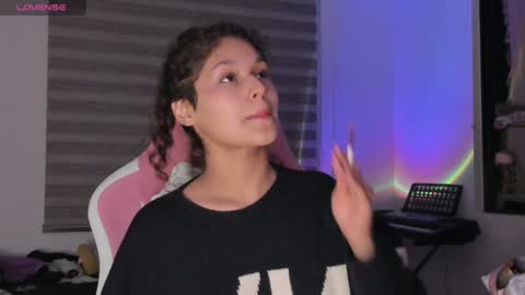 On instagram Imm  NikkiHelp me reach 100 likes online show from January 10, 2025, 6:31 am