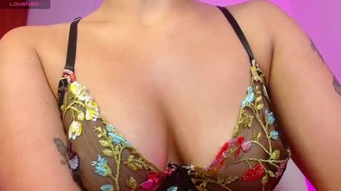 Salo  online show from March 7, 2025, 9:18 am