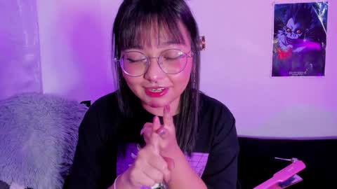 Zoe 3 online show from December 10, 2024, 4:56 am