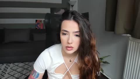 Snapshot of iamababygal chatting on December 12, 2024, 9:19 am Baby Gal online show from December 12, 2024, 9:19 am