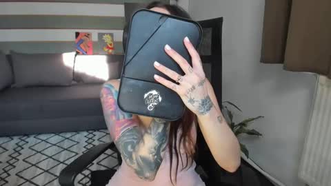 Snapshot of iamababygal chatting on January 13, 2025, 8:58 am Baby Gal online show from January 13, 2025, 8:58 am