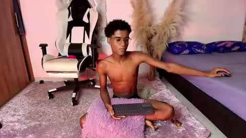 Snapshot of iamandrey_ chatting on July 20, 2026, 12:58 am iamandrey_ online show from July 20, 2026, 12:58 am