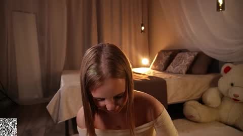 Claire online show from November 13, 2025, 7:35 pm