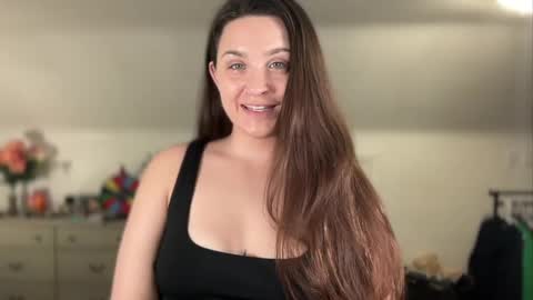 Crystal online show from April 6, 2026, 5:30 am