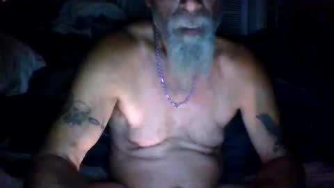 Snapshot of iamgoat_69 chatting on May 27, 2026, 6:10 am Goat Lulu Elektra online show from May 27, 2026, 6:10 am