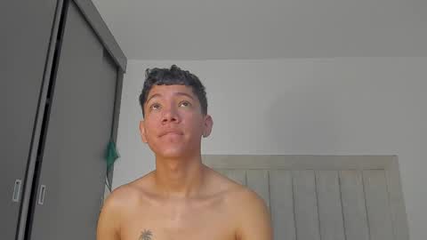 Juliiiiian online show from March 31, 2026, 11:10 am