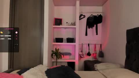    online show from February 13, 2025, 11:26 pm