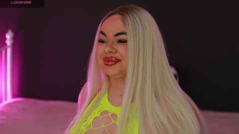 Lila online show from December 17, 2024, 6:42 pm