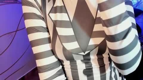 Nayuta online show from January 27, 2025, 7:46 pm