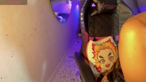 Nayuta online show from September 8, 2025, 9:47 pm