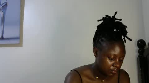 iampolca online show from February 2, 2025, 1:34 am