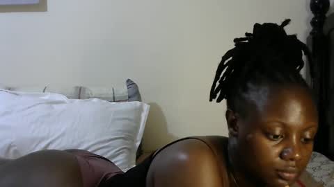 iampolca online show from February 2, 2025, 10:57 am