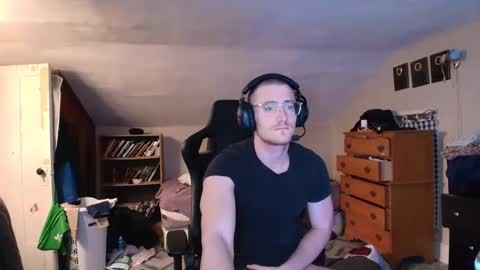 iamtommyparker online show from February 23, 2025, 2:07 am