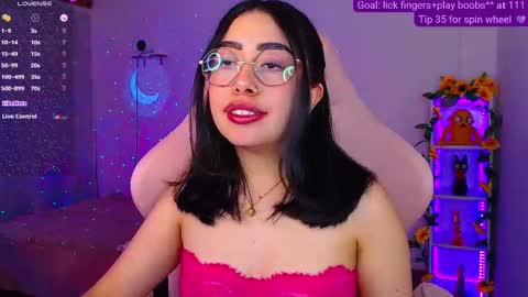 Veronica  NDEPENT MODEL online show from November 22, 2025, 5:06 am