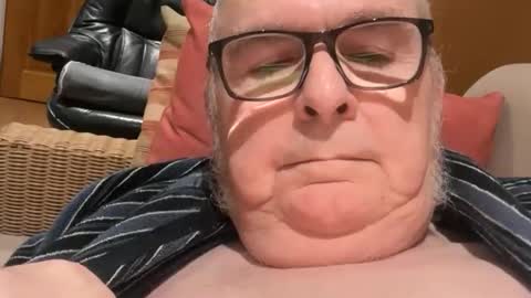 ian53a - mature UK man for same online show from January 5, 2026, 6:44 pm