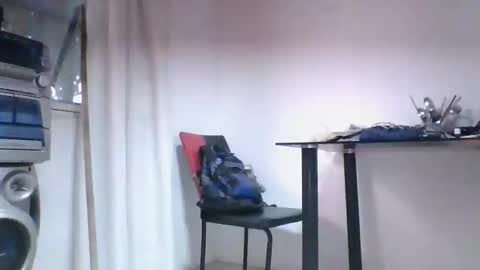 Ian-Andres online show from May 12, 2026, 11:02 pm