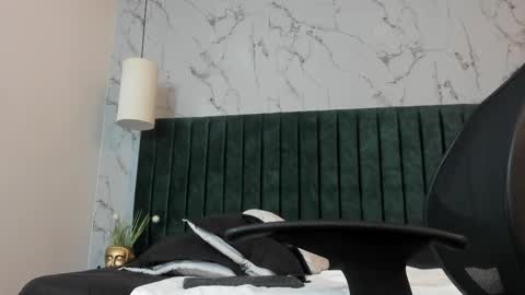 Ian Davis online show from March 5, 2025, 11:27 pm