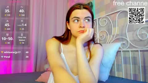 Snapshot of ian_morgann chatting on October 7, 2025, 1:14 am Ian online show from October 7, 2025, 1:14 am