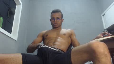 ian_tuner online show from December 22, 2024, 8:05 am