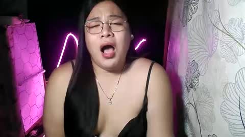 iana online show from April 21, 2026, 9:39 pm