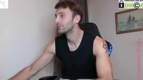 Ian Andersson online show from October 6, 2025, 7:44 pm