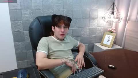 ian online show from September 22, 2025, 1:02 pm