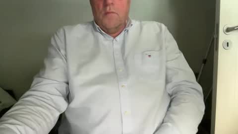 iaws61 online show from December 18, 2025, 1:39 pm