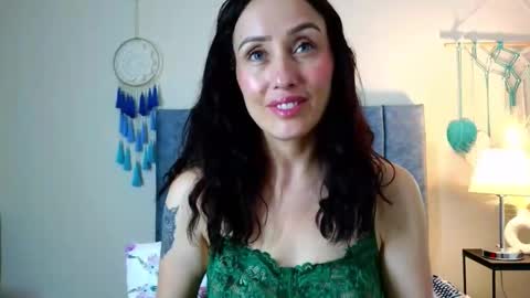 Iberian Moon online show from September 30, 2025, 11:26 am