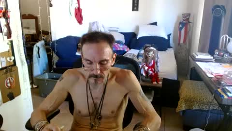 PMS online show from September 24, 2025, 6:11 pm