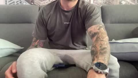 Snapshot of ic987 chatting on December 1, 2025, 3:11 am ic987 online show from December 1, 2025, 3:11 am