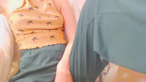 Ice online show from February 13, 2025, 2:52 pm